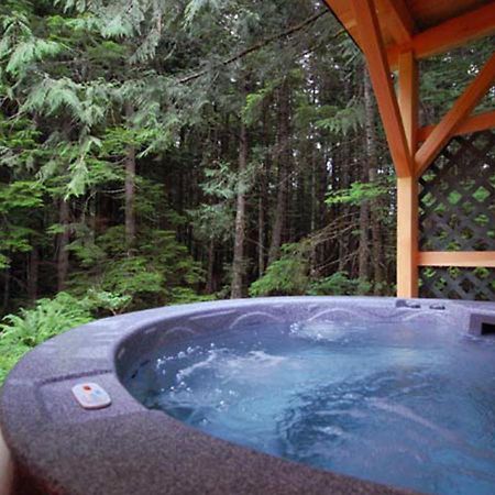 Stormking Hotel Эшфорд Экстерьер фото